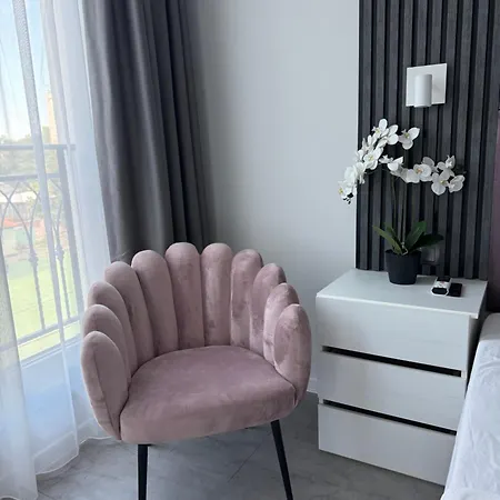 Apartment Sun In Center *